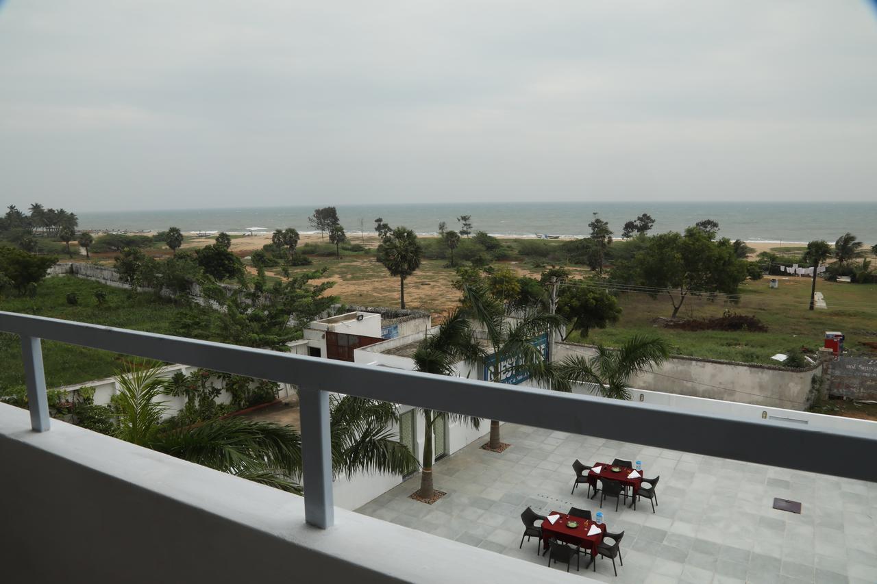 Ganesh Residency Hotel Pondicherry Bagian luar foto